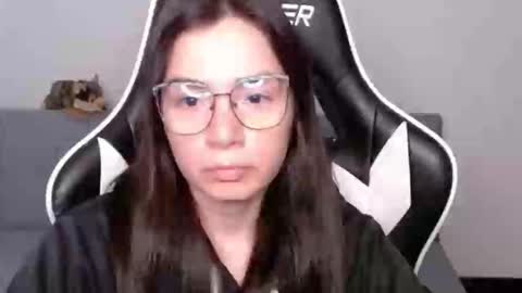 Alex online show from 9, 4, 2026