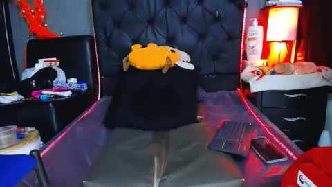 katty dirty online show from 23, 3, 2026