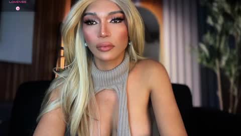 Julia online show from 18, 6, 2026