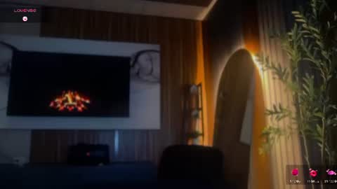 Julia online show from 19, 7, 2026