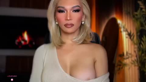 Julia online show from 27, 7, 2026