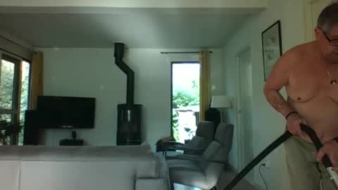 woodwurm and Snoeske online show from 10, 3, 2025