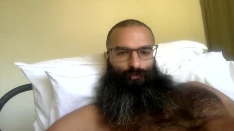 woof_wolf37 online show from 6, 3, 2026