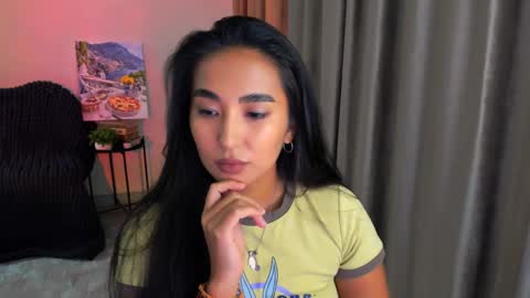 dudetta Kim online show from 28, 1, 2025