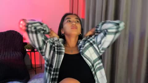 dudetta Kim online show from 31, 1, 2025