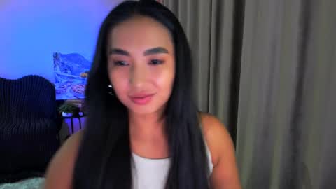 dudetta Kim online show from 10, 2, 2025