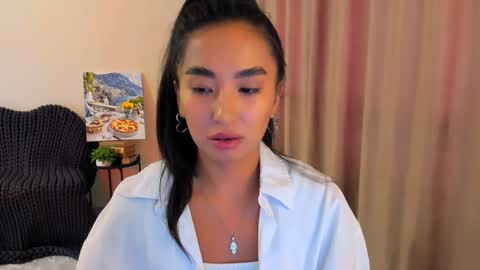 dudetta Kim online show from 16, 2, 2025