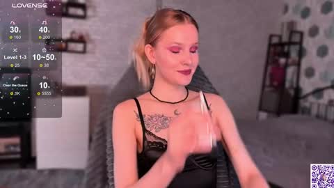 Arnika and Simon online show from 31, 10, 2025