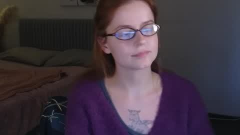 Snapshot of wow_luvng chatting on 8, 11, 2025 Rebecy online show from 8, 11, 2025