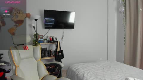 Eric and Christine 3 online show from 2, 4, 2026