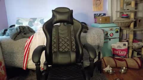 Wyatt online show from 23, 10, 2025