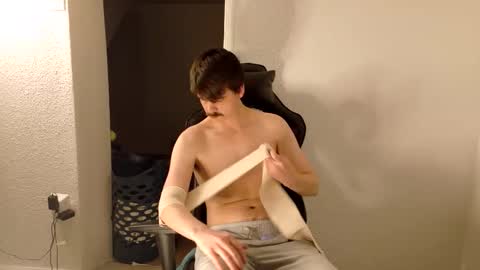 Wyatt online show from 19, 3, 2026