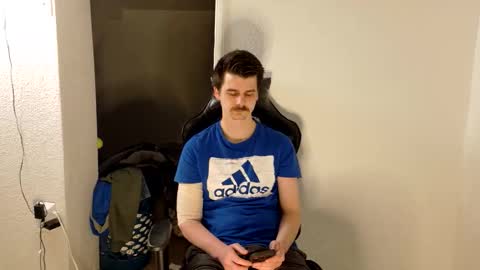 Wyatt online show from 25, 3, 2026