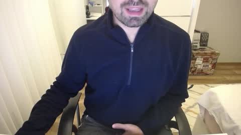 Snapshot of x_____0_____x chatting on 14, 10, 2025 Mr. Lonely online show from 14, 10, 2025