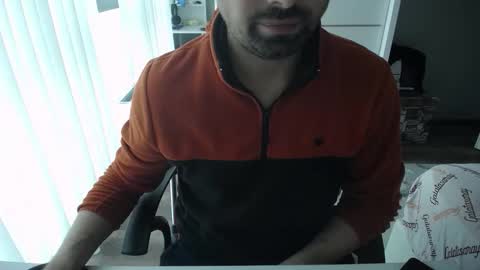 Snapshot of x_____0_____x chatting on 12, 11, 2025 Mr. Lonely online show from 12, 11, 2025