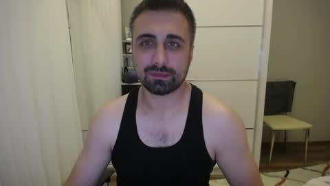 Snapshot of x_____0_____x chatting on 24, 6, 2026 Mr. Lonely online show from 24, 6, 2026