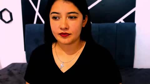 Snapshot of x_adeline_ chatting on 13, 11, 2025 Adeline online show from 13, 11, 2025