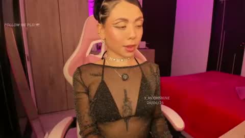 Snapshot of x_moonshine chatting on 26, 6, 2026 s s s online show from 26, 6, 2026