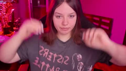 LOVE NERDS ONLY online show from 19, 12, 2025