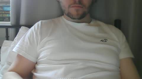 Snapshot of x_yes chatting on 25, 12, 2024 x_yes online show from 25, 12, 2024