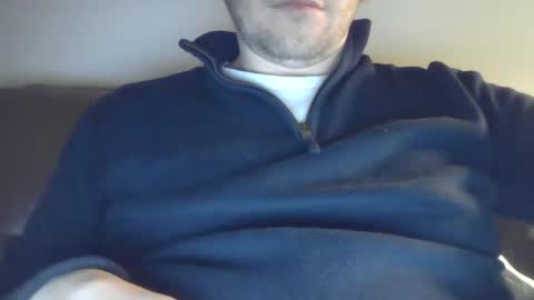 Snapshot of x_yes chatting on 5, 1, 2025 x_yes online show from 5, 1, 2025