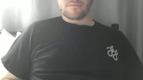 Snapshot of x_yes chatting on 17, 9, 2025 x_yes online show from 17, 9, 2025