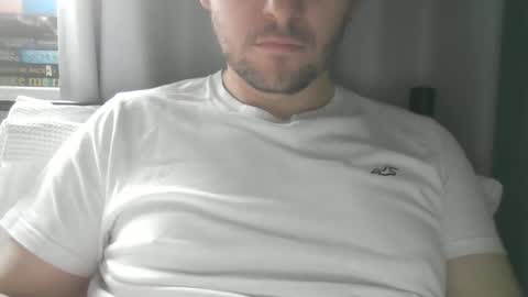 Snapshot of x_yes chatting on 24, 11, 2025 x_yes online show from 24, 11, 2025