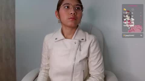 aurora  online show from 18, 12, 2025