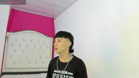 xaanderGrey online show from 17, 11, 2025