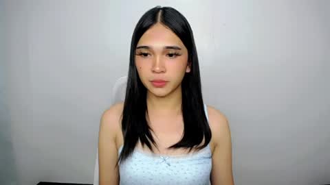 xairah_doux online show from 27, 4, 2026