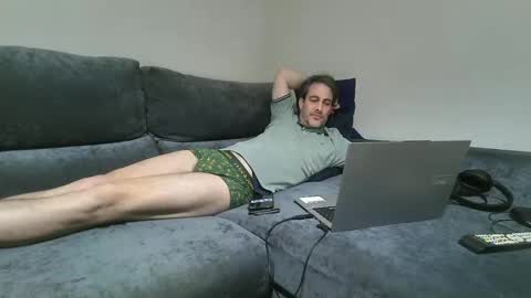 xalegarmax online show from 13, 1, 2025