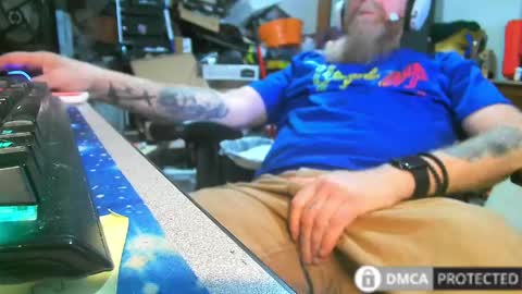 xander71972 online show from 22, 4, 2026