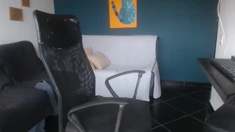 Daniel online show from 3, 1, 2025