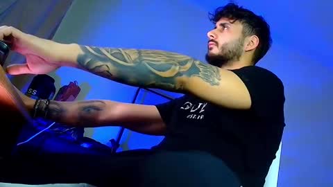 XanderCageX online show from 12, 1, 2026