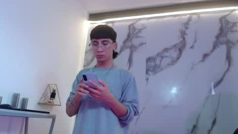 xandergrey8 online show from 6, 4, 2026