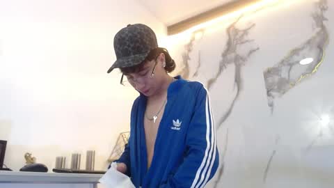 xandergrey8 online show from 10, 4, 2026