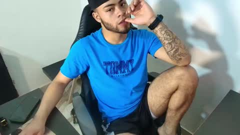 Snapshot of xanderstone00 chatting on 16, 2, 2026 Xanderstone online show from 16, 2, 2026