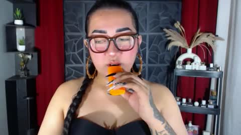 Snapshot of xasianempressx chatting on 9, 10, 2025 Nira NOT INTO CHEAP GUYS online show from 9, 10, 2025