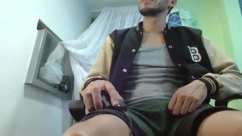 Snapshot of xavicock24 chatting on 22, 2, 2025 xavicock24 online show from 22, 2, 2025