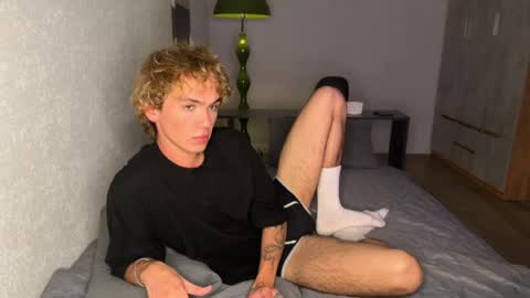 Snapshot of xavier_200 chatting on 21, 5, 2026 Xavier PVT open online show from 21, 5, 2026