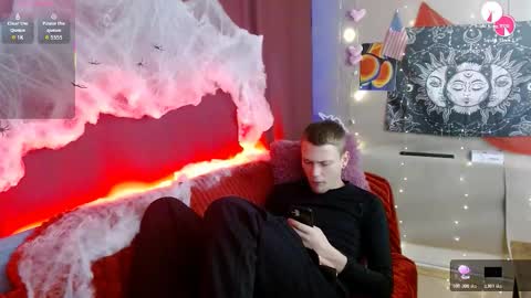 xavier_night81 online show from 28, 10, 2025