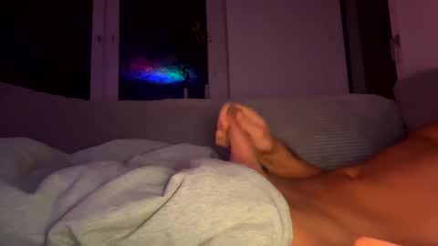 Snapshot of xbonbonx chatting on 1, 1, 2025 BonBon online show from 1, 1, 2025