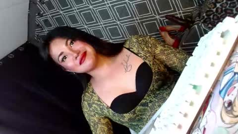 Snapshot of xcalisthra_69x chatting on 4, 3, 2026 Godess Lucy online show from 4, 3, 2026