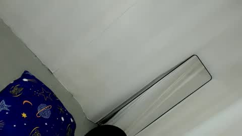 Snapshot of xchinita_kyanggx chatting on 20, 10, 2025 kianna online show from 20, 10, 2025