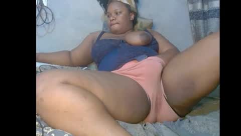 Snapshot of xcumxonxme chatting on 13, 1, 2025 xcumxonxme online show from 13, 1, 2025