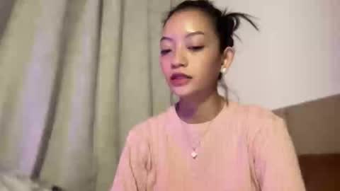 Snapshot of xcxccy19 chatting on 8, 3, 2026 Sachi Cy online show from 8, 3, 2026