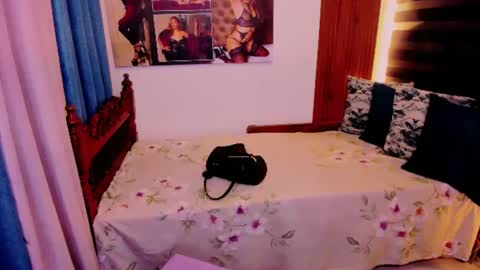 Snapshot of xdirtymistressx chatting on 19, 2, 2025 XDirtymistressX online show from 19, 2, 2025