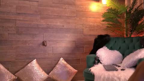 Snapshot of xenabloom chatting on 12, 2, 2026 Xena online show from 12, 2, 2026