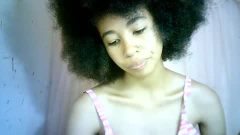 xenna610827 online show from 5, 3, 2025