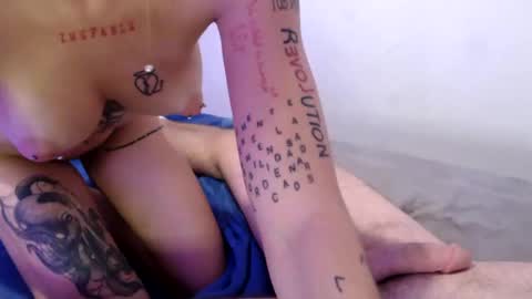 Snapshot of xesfinge chatting on 24, 12, 2024 xesfinge online show from 24, 12, 2024